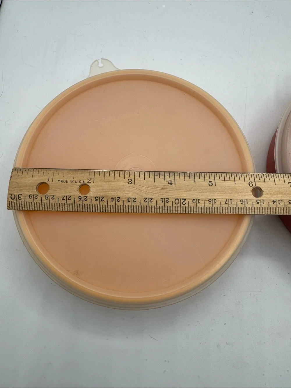 Tupperware Bowls (Set of 2) Containers #1405 Harvest w/Lids